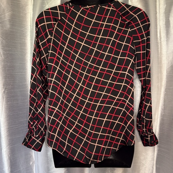 Sanctuary Women’s Large Black Red Pink Keyhole Tie Neck Long Sleeve Blouse - Picture 4 of 9